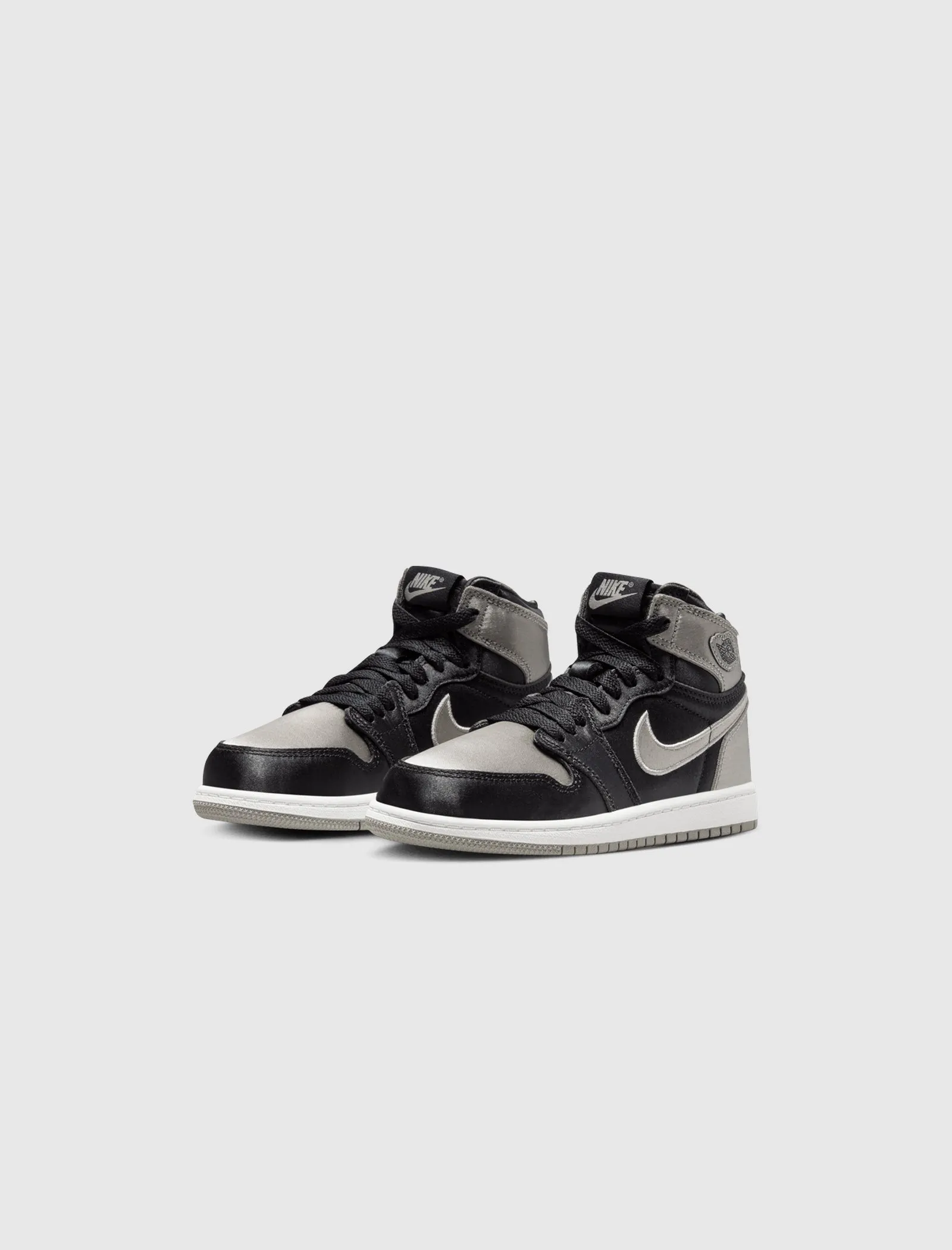 AIR JORDAN 1 RETRO HIGH "BLACK/ MEDIUM GREY/ WHITE" PS